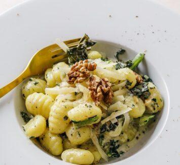 Gnocchi se špenátem a nivou