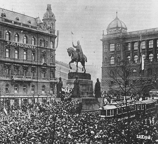 V době, kdy lidé slavili vznik samostatného československého státu, dosahoval počet obětí španělské chřipky v Praze přibližně jednoho tisíce.