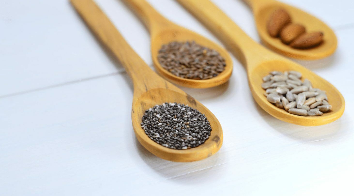 pocet-veganu-v-cr-roste-orechy-2298873