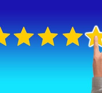 recenze